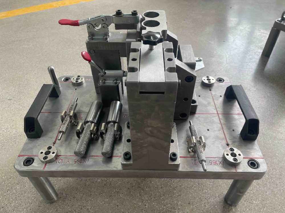 Clamp fixture